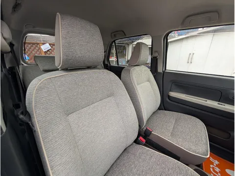 Daihatsu Mira Tocot