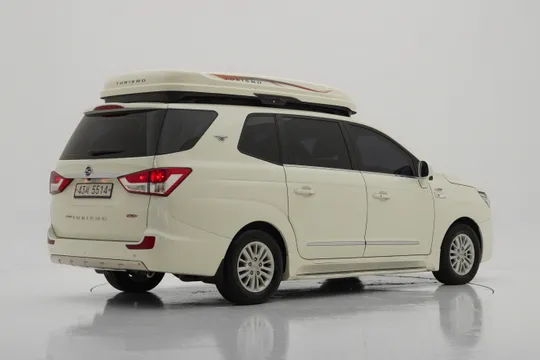 SsangYong Stavic (Korando Turismo)