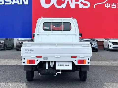Nissan Clipper Truck