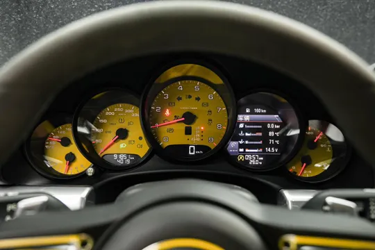 Porsche 911