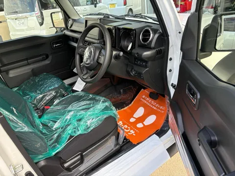 Suzuki Jimny Nomade