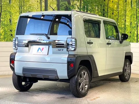 Daihatsu Taft