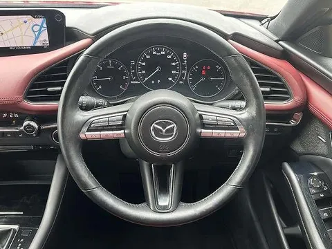 Mazda MAZDA3 Fastback