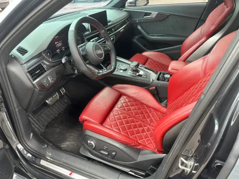 Audi S4