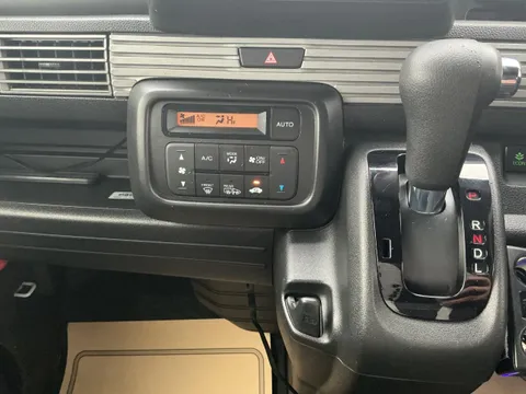 Honda N-VAN Plus Style