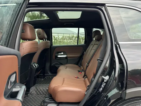 Mercedes-Benz Mercedes-Benz GLB
