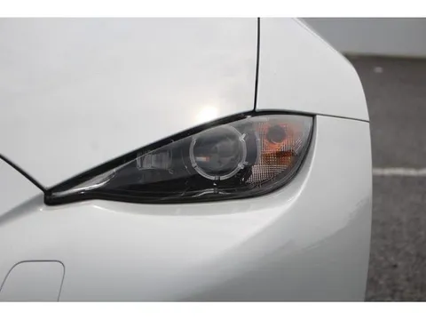 Mazda MX-5 (Roadster)