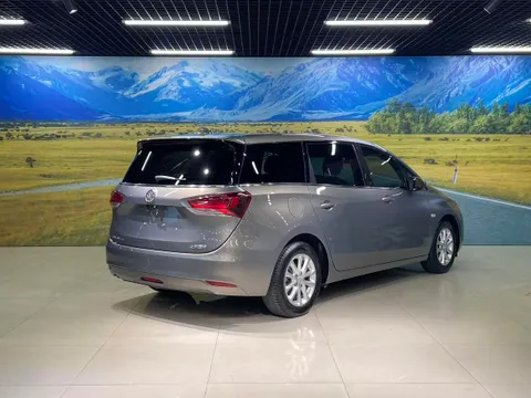Buick GL6