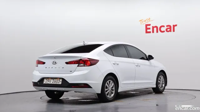 Hyundai Elantra (Avante)