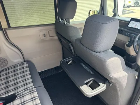 Honda N-BOX Joy