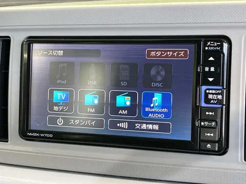 Daihatsu Mira Tocot