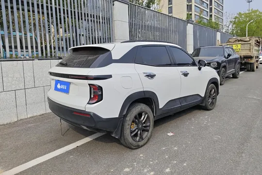 Baojun RS-3
