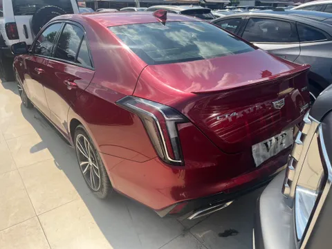 Cadillac CT4