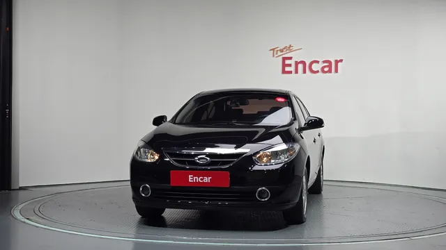 Renault SM3