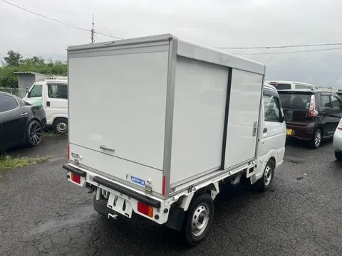 Suzuki Carry Track