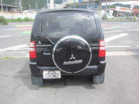 Mitsubishi Pajero Mini
