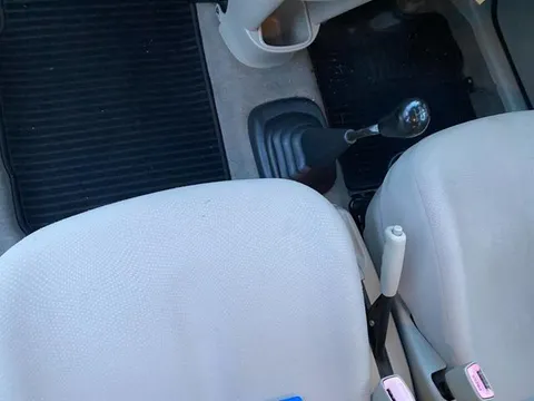 Subaru R2
