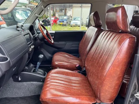 Nissan KIX