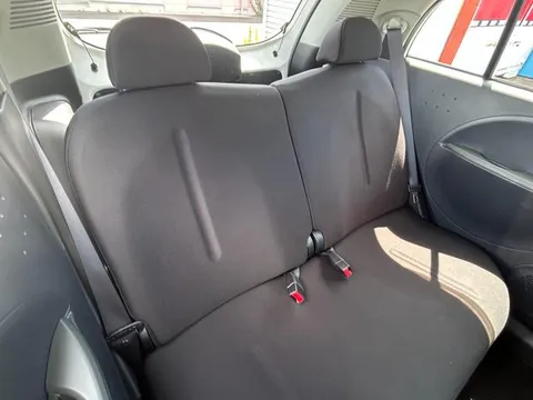 Mitsubishi I