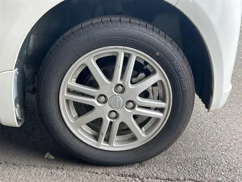 Subaru Lucra
