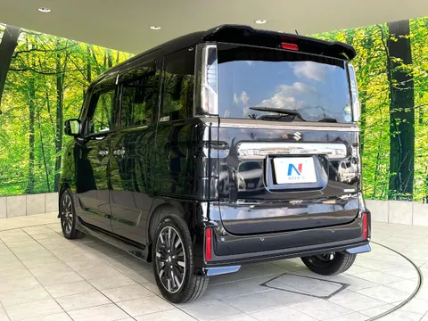 Suzuki Spacia Custom