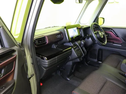 Suzuki Spacia Custom