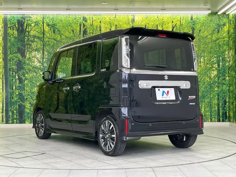 Suzuki Spacia Custom