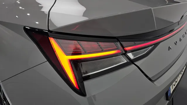 Hyundai Elantra (Avante)
