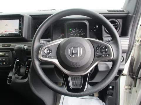 Honda N-VAN Plus Style