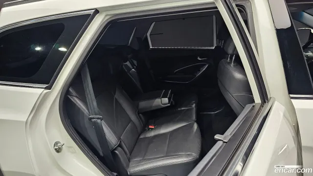 Hyundai Grand Santa Fe (Maxcruz)