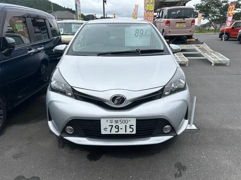 Toyota Yaris (Vitz)