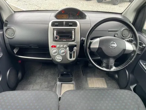 Nissan Otti
