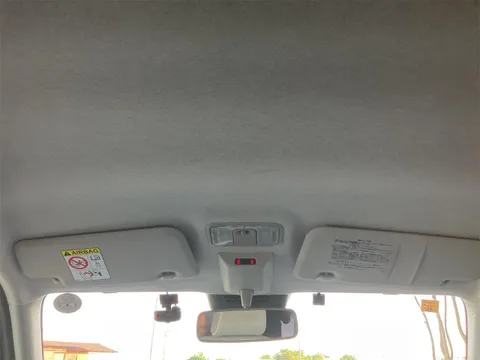 Daihatsu Mira Tocot