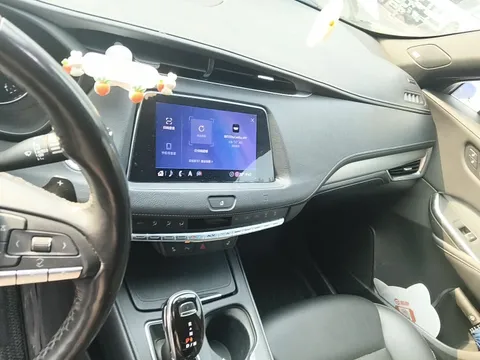 Cadillac XT4