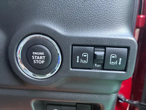 Suzuki Spacia