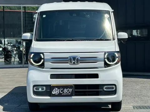Honda N-VAN Plus Style