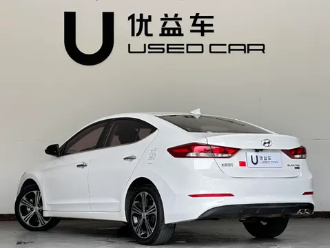 Hyundai Elantra (Avante)