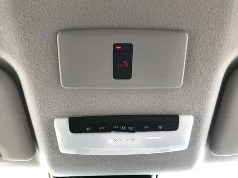 Nissan Note Aura