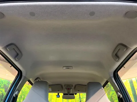 Daihatsu Mira Tocot