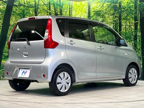 Mitsubishi eK Wagon