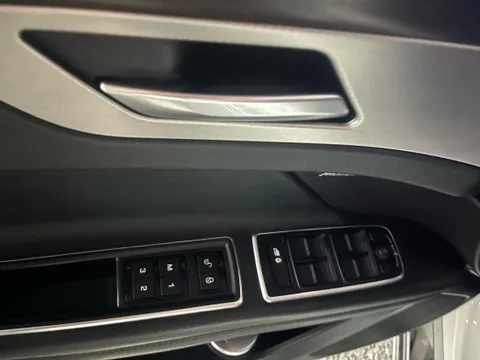 Jaguar XFL