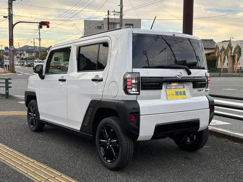 Daihatsu Taft