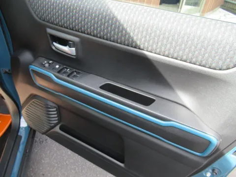 Mazda Flair Crossover