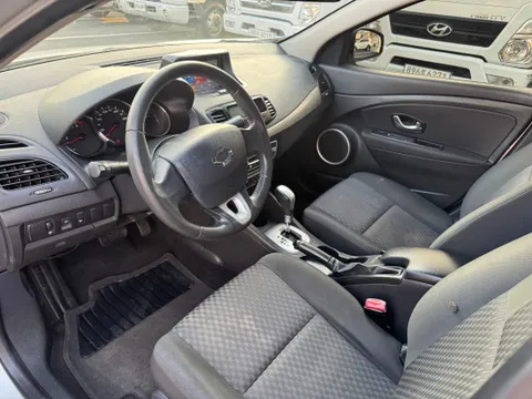 Renault SM3