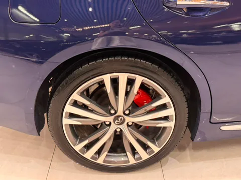 Infiniti Q50L