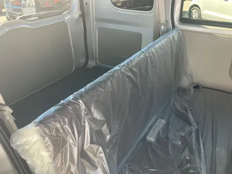 Mitsubishi Minicab Van