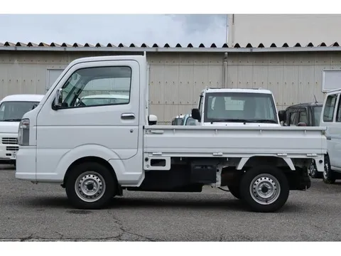 Nissan Clipper Truck