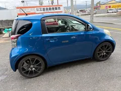 Toyota iQ