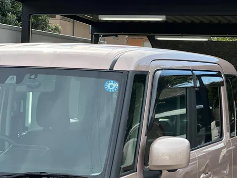 Suzuki Spacia