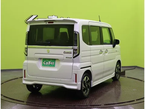 Suzuki Spacia Custom